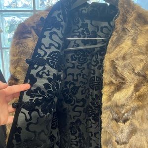Reversible velvet and fur coat